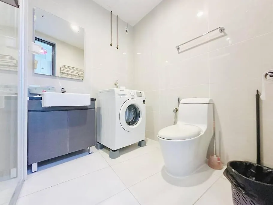 Skyhigh City Retreat -4K Netflix Johor Bahru